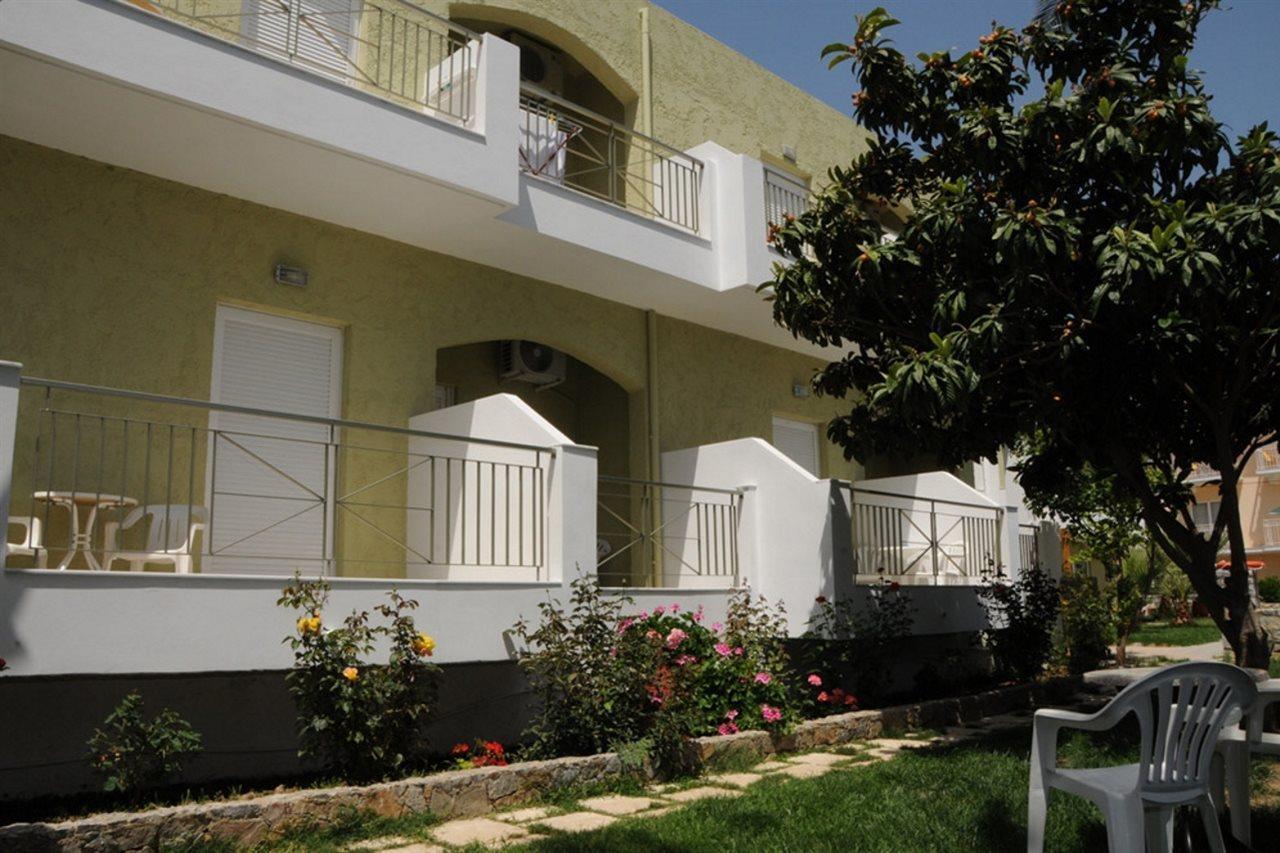 Manolis Apartments Plakias Exterior foto